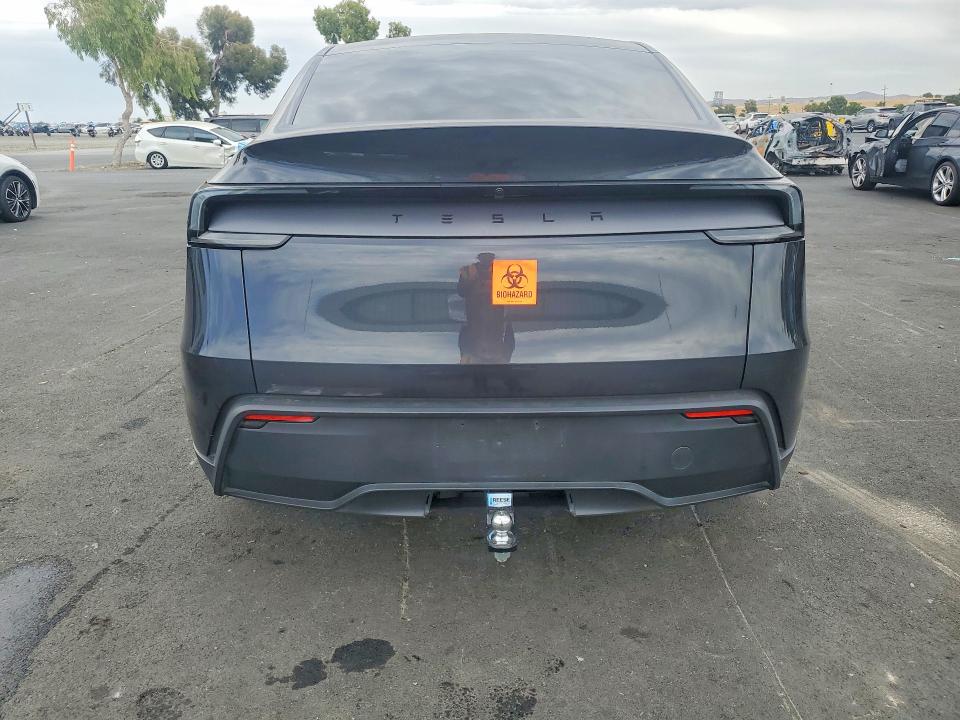 59745516 :رقم المزاد ، 7SAYGDED4TF370345 vin ، 2026 Tesla Model Y مزاد بيع