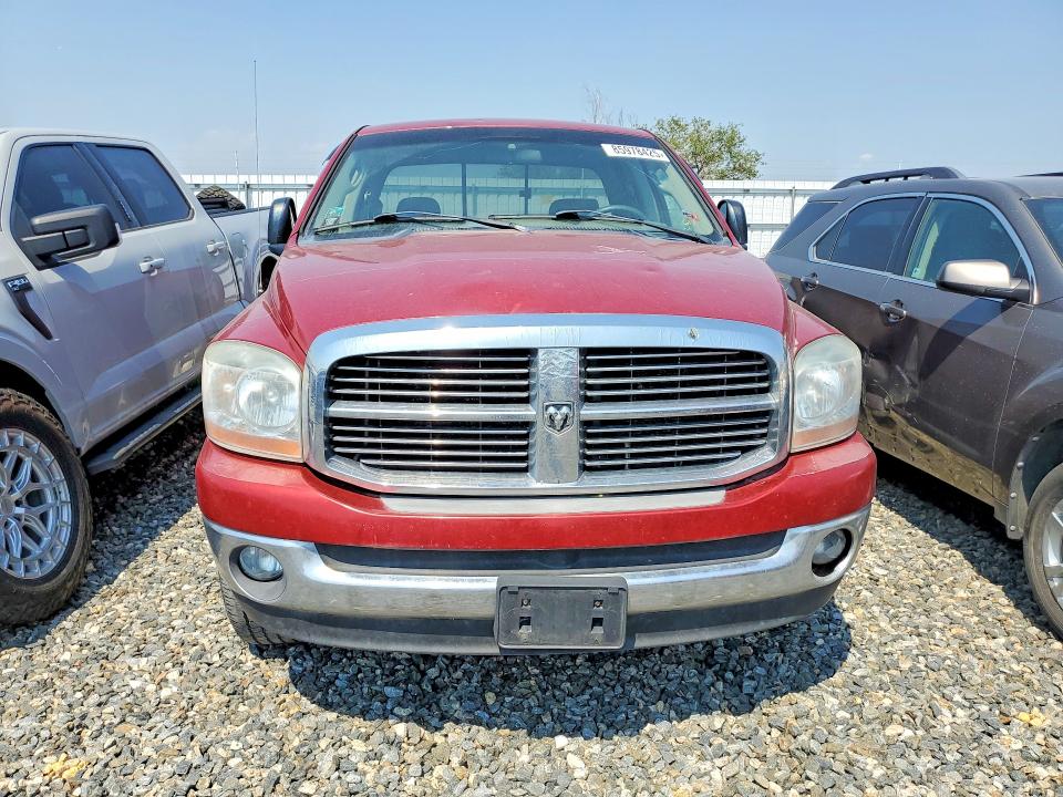 2006 Dodge Ram 1500 მანქანა იყიდება აუქციონზე, vin: 1D7HU18256S581355, აუქციონის ნომერი: 85978425