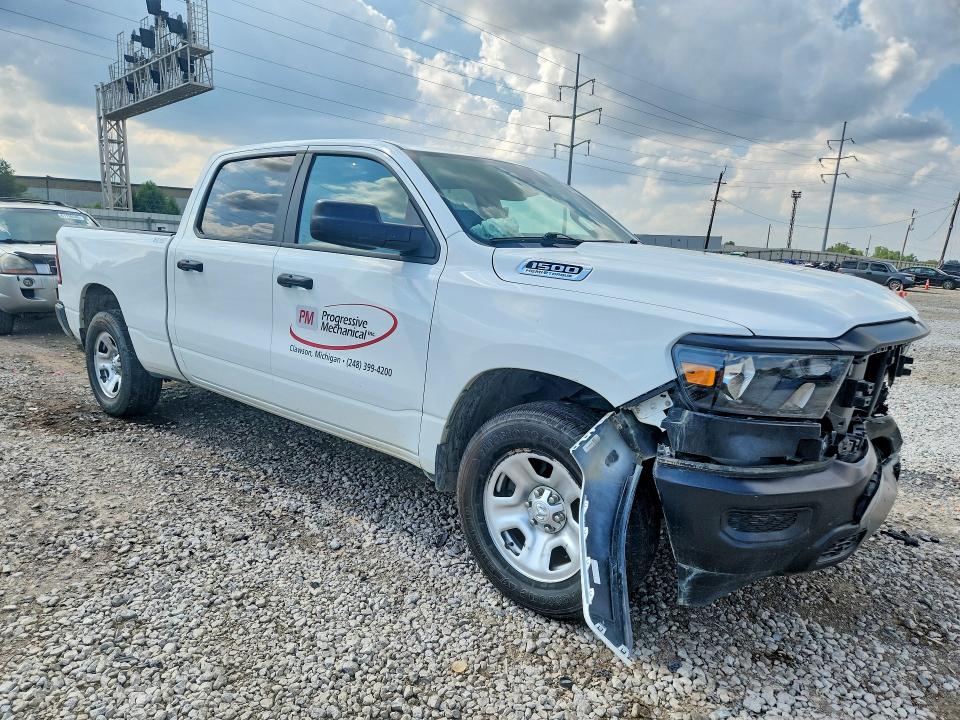 Продажа на аукционе авто 2023 Ram 1500, vin: 1C6SRFNT5PN560542, номер лота: 61165796
