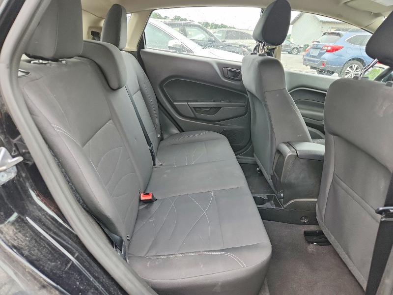 2018 Ford Fiesta მანქანა იყიდება აუქციონზე, vin: 3FADP4EJ6JM101182, აუქციონის ნომერი: 61844276