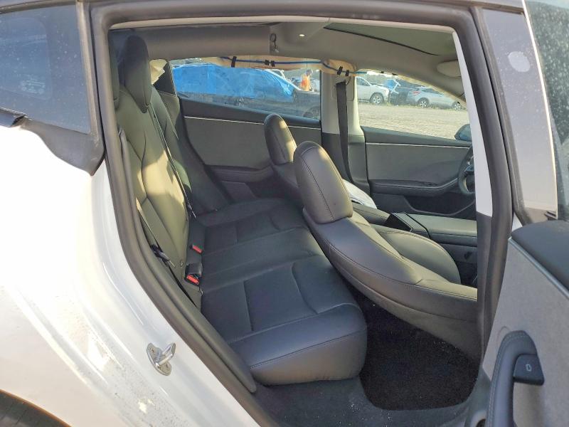 Продаж на аукціоні авто 2024 Tesla Model 3, vin: 5YJ3E1EA1RF865824, номер лоту: 61616416