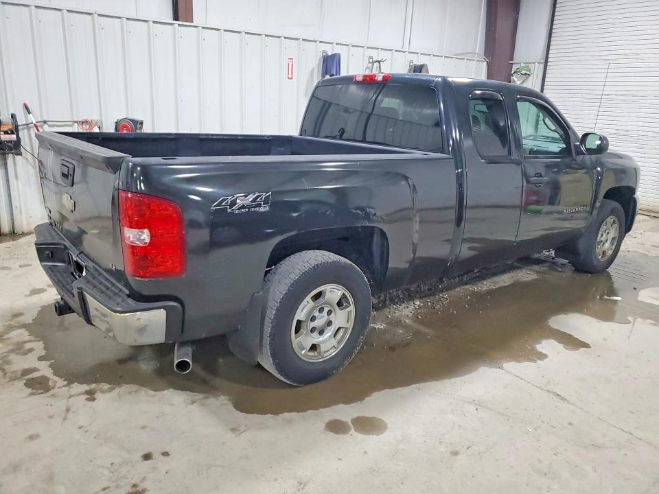 2010 Chevrolet Silverado მანქანა იყიდება აუქციონზე, vin: 1GCSKSE35AZ142603, აუქციონის ნომერი: 62585166