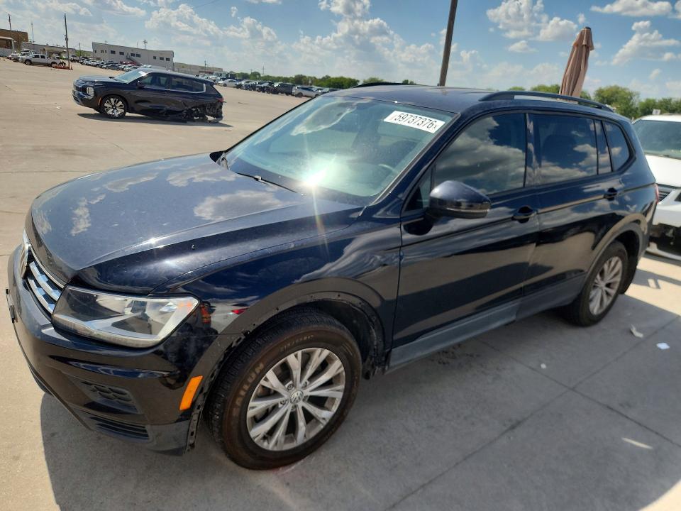 Продажа на аукционе авто 2020 Volkswagen Tiguan, vin: 3VV1B7AX1LM052761, номер лота: 59737376