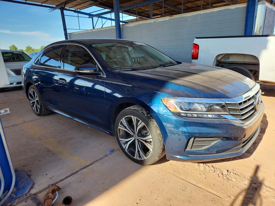 62542636 :رقم المزاد ، 1VWSA7A37NC005772 vin ، 2022 Volkswagen Passat مزاد بيع