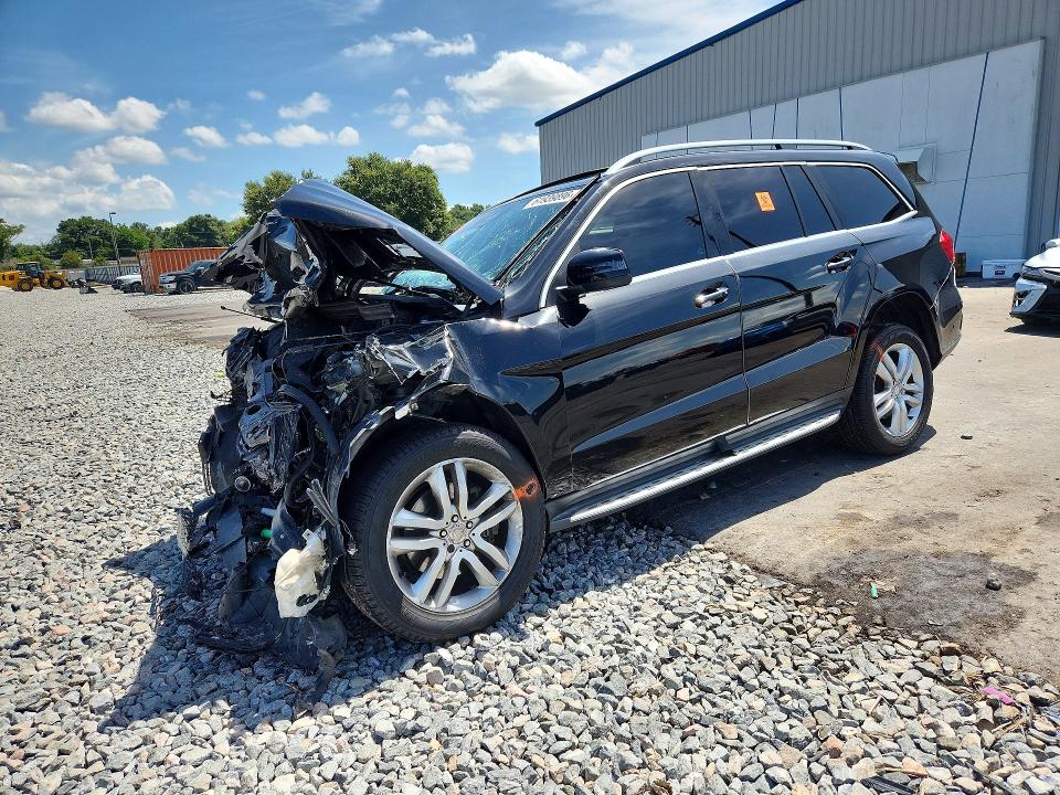 61939896 :رقم المزاد ، 4JGDF6EE6HA797590 vin ، 2017 Mercedes-benz Gls مزاد بيع