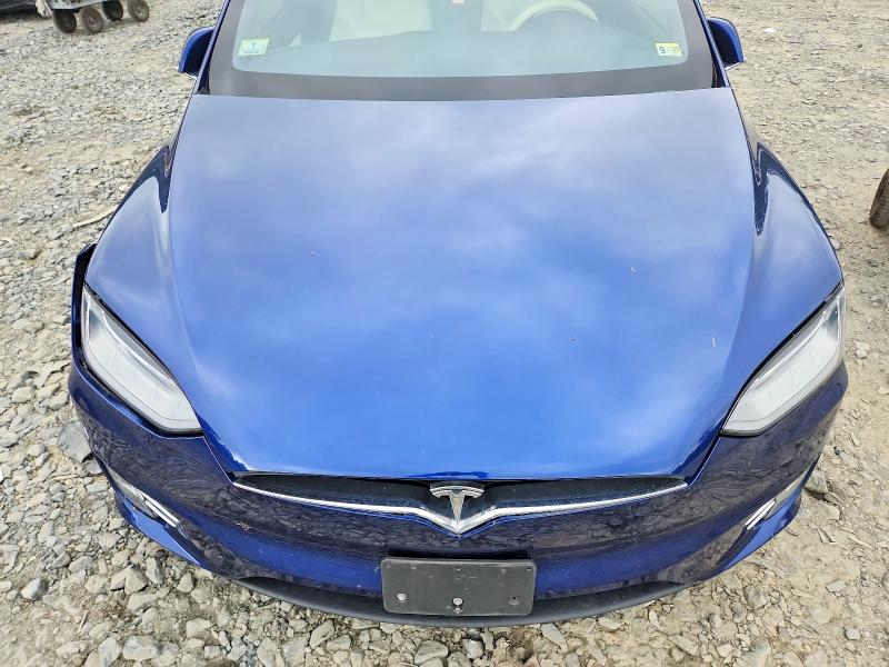 60067776 :رقم المزاد ، 5YJXCDE28MF309925 vin ، 2021 Tesla Model X مزاد بيع