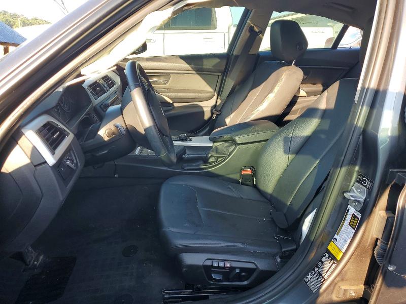 2014 Bmw 320 მანქანა იყიდება აუქციონზე, vin: WBA3C3G59ENS70522, აუქციონის ნომერი: 62682146