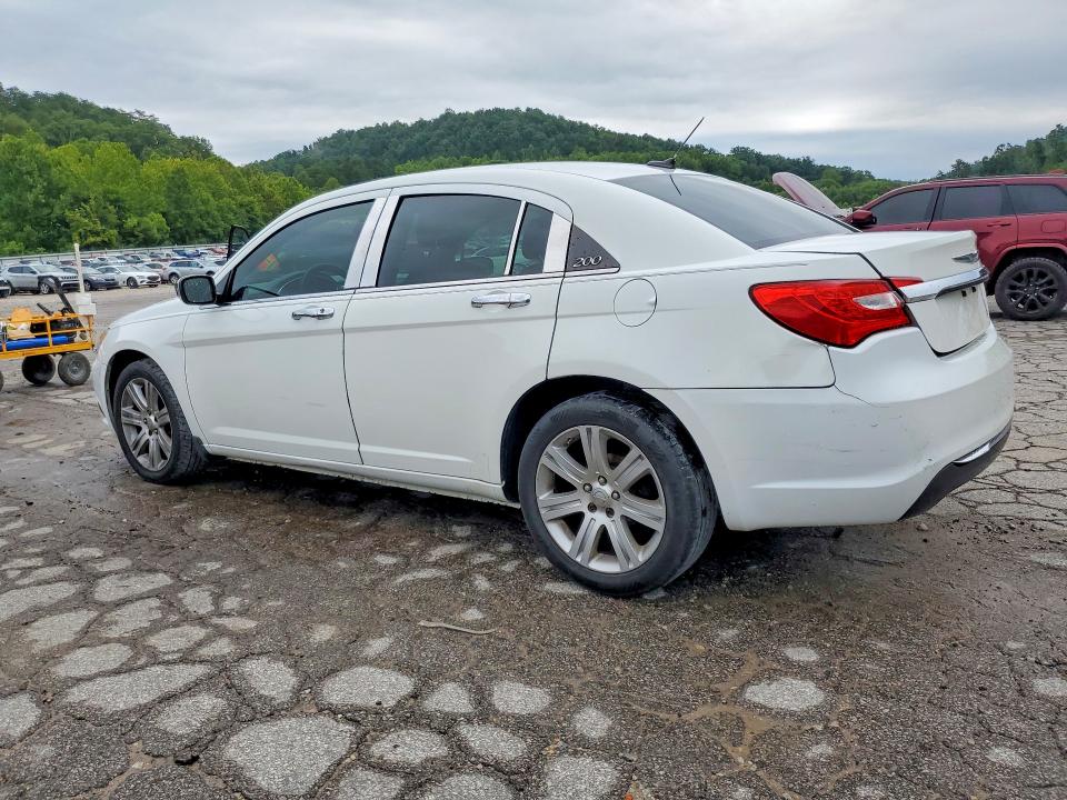 2013 Chrysler 200 მანქანა იყიდება აუქციონზე, vin: 1C3CCBAB1DN762122, აუქციონის ნომერი: 61928606