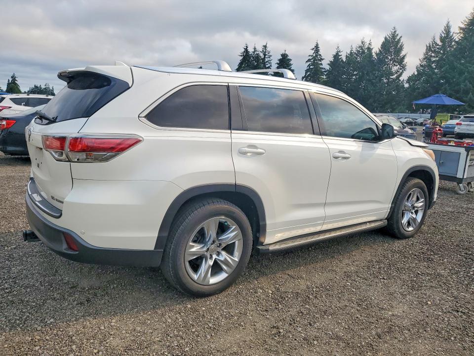 Продаж на аукціоні авто 2015 Toyota Highlander, vin: 5TDYKRFH4FS111624, номер лоту: 62315396