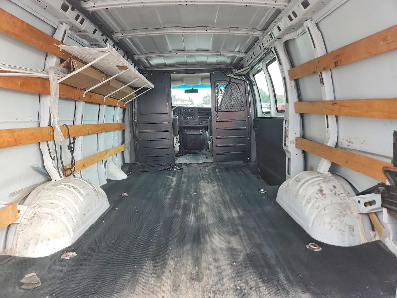 61143456 :رقم المزاد ، 1GCWGAFG5J1907578 vin ، 2027 Chevrolet Express 2500 مزاد بيع