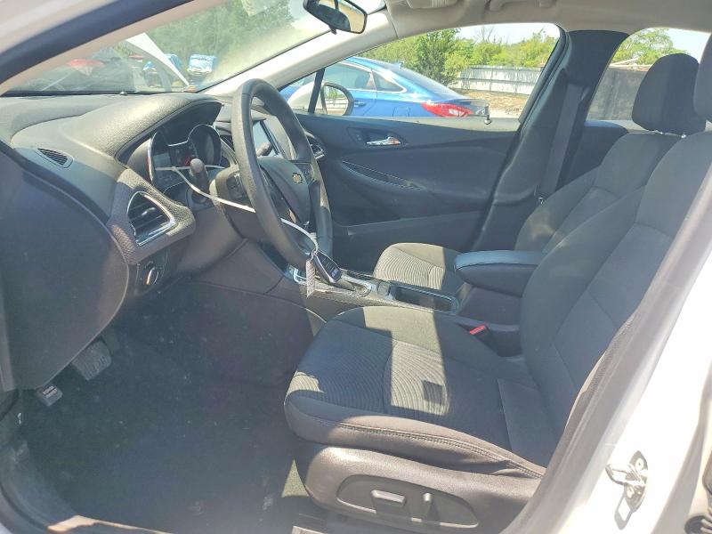 60080606 :رقم المزاد ، 1G1BE5SM7H7270894 vin ، 2017 Chevrolet Cruze مزاد بيع