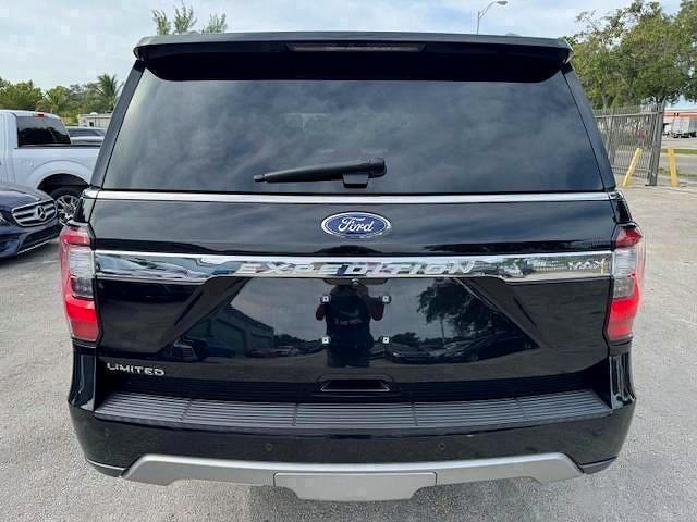 Продажа на аукционе авто 2019 Ford Expedition, vin: 1FMJK1KT9KEA42633, номер лота: 61813226