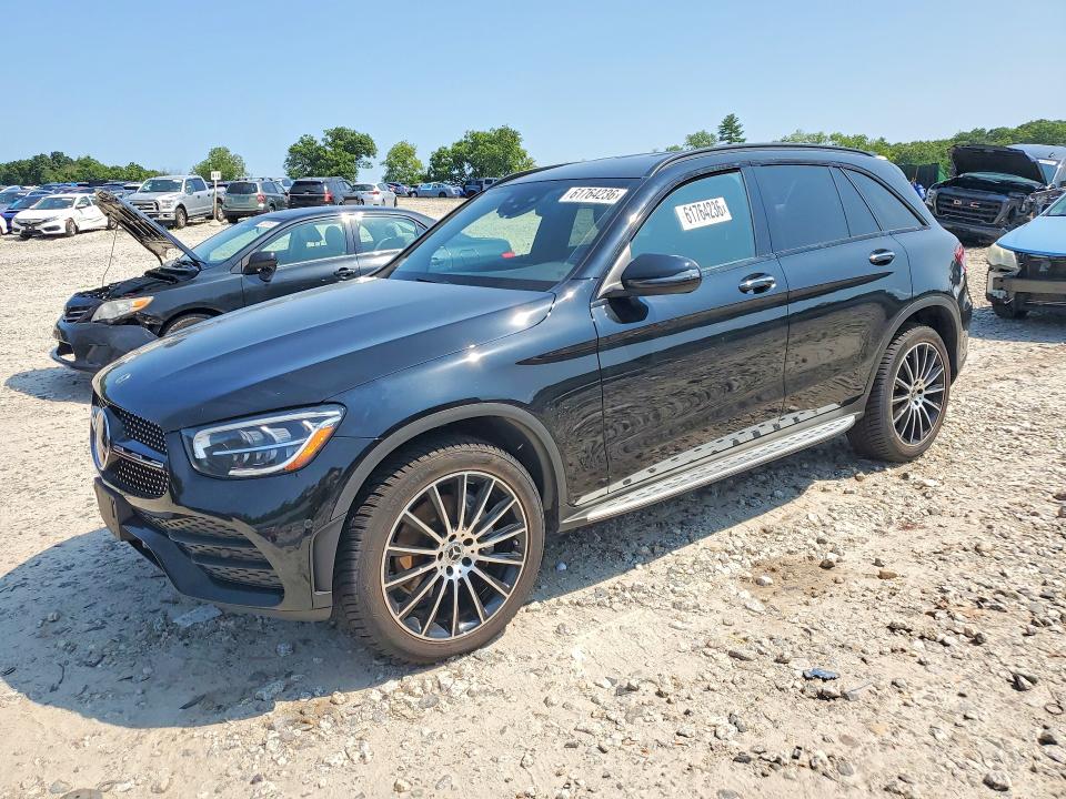 61764236 :رقم المزاد ، W1N0G8EB5MF898708 vin ، 2021 Mercedes-benz Glc مزاد بيع