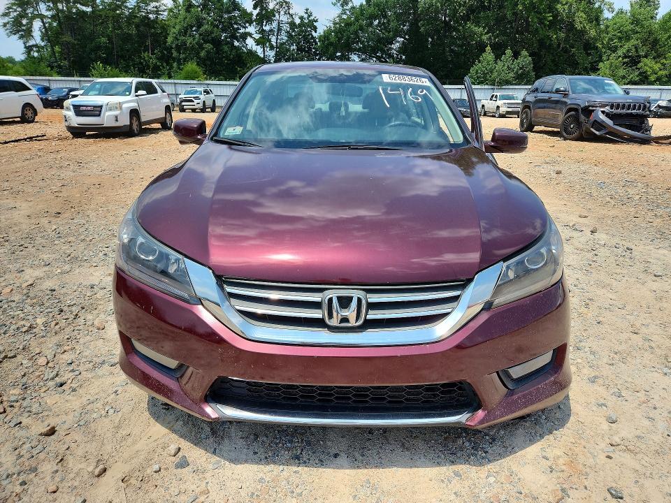 Продажа на аукционе авто 2015 Honda Accord, vin: 1HGCR2F7XFA211469, номер лота: 62883626