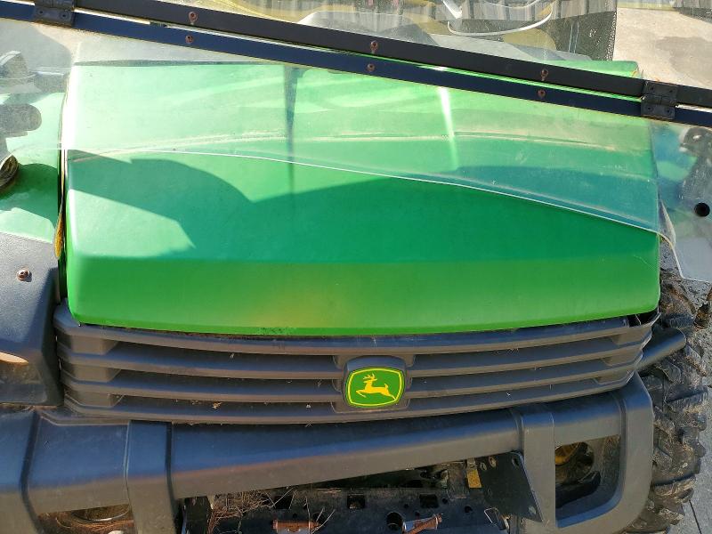 60915206 :رقم المزاد ، 1M0825MAELM030413 vin ، 2020 John Deere Gator 825 M مزاد بيع