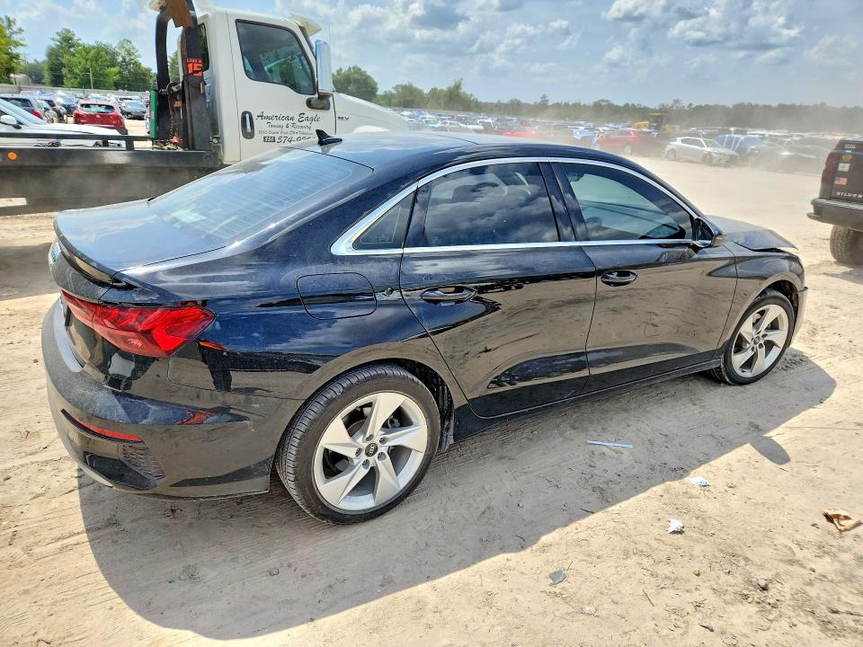 Продажа на аукционе авто 2022 Audi A3, vin: WAUAUDGY8NA031555, номер лота: 62577456