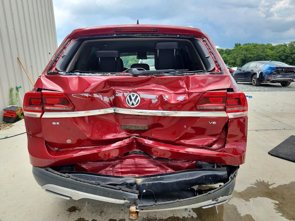Продажа на аукционе авто 2018 Volkswagen Atlas, vin: 1V2CR2CA0JC536173, номер лота: 60991796