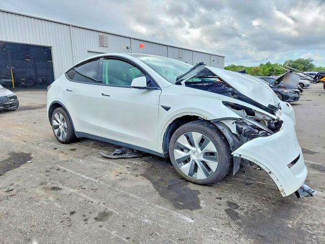 Продажа на аукционе авто 2023 Tesla Model Y, vin: 7SAYGDEE7PF781348, номер лота: 59217086