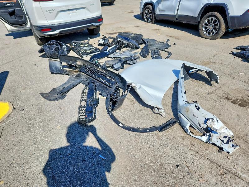 62047526 :رقم المزاد ، 2HKRW2H5XLH657915 vin ، 2020 Honda Cr-v مزاد بيع