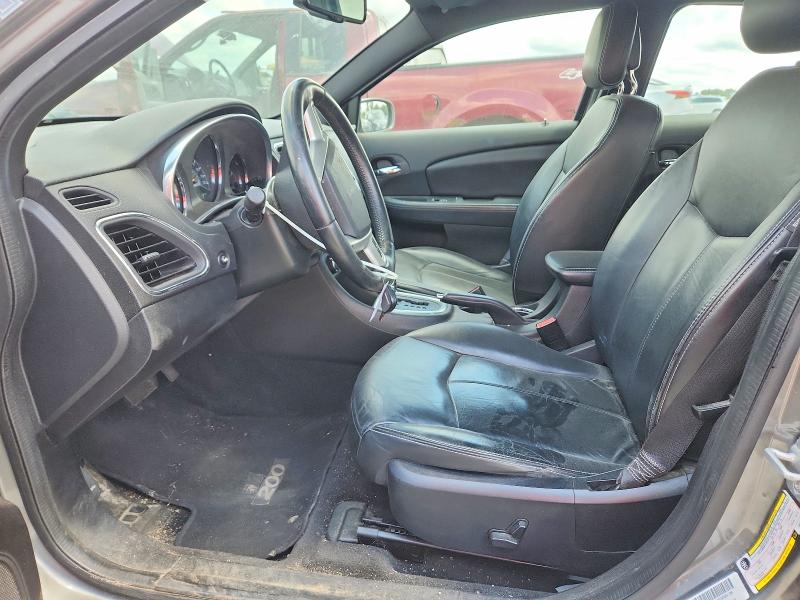 62124716 :رقم المزاد ، 1C3CCBCG4DN706636 vin ، 2013 Chrysler 200 مزاد بيع