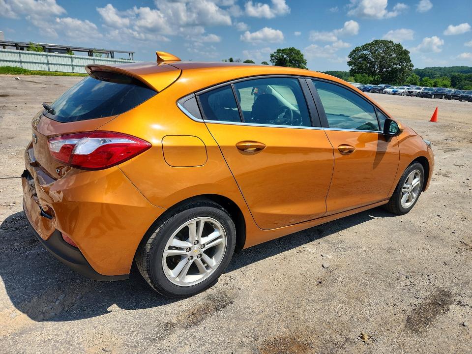 Продажа на аукционе авто 2017 Chevrolet Cruze, vin: 3G1BE6SMXHS558111, номер лота: 59825236