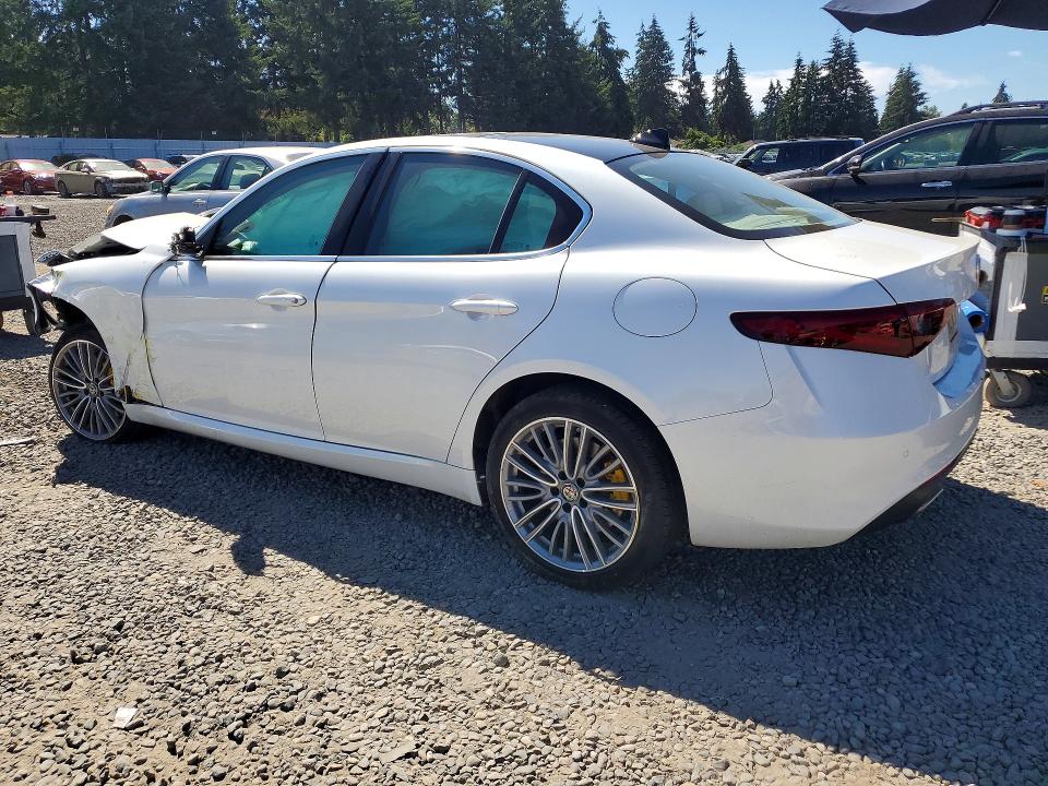 60259686 :رقم المزاد ، ZARFAMBN8M7648051 vin ، 2021 Alfa Romeo Giulia مزاد بيع