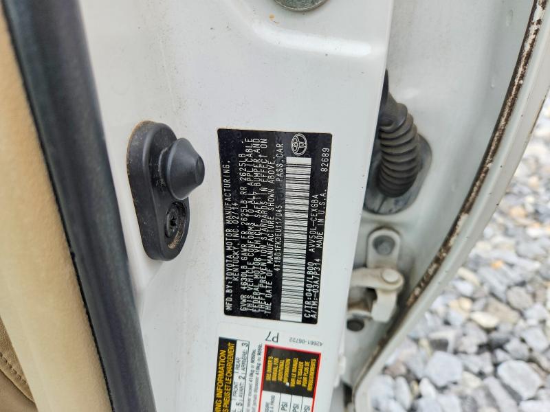 2014 Toyota Camry Hybrid მანქანა იყიდება აუქციონზე, vin: 4T1BD1FK3EU117045, აუქციონის ნომერი: 62075456