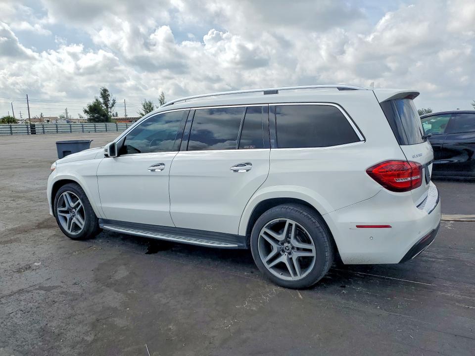 62626576 :رقم المزاد ، 4JGDF7DE5HA989526 vin ، 2017 Mercedes-benz Gls مزاد بيع