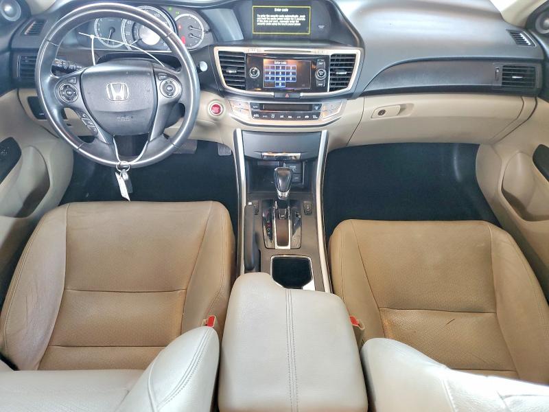 2015 Honda Accord მანქანა იყიდება აუქციონზე, vin: 1HGCR2F81FA155530, აუქციონის ნომერი: 61176716