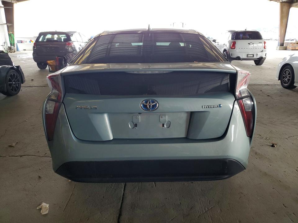 62002066 :رقم المزاد ، JTDKBRFUXH3567618 vin ، 2017 Toyota Prius مزاد بيع