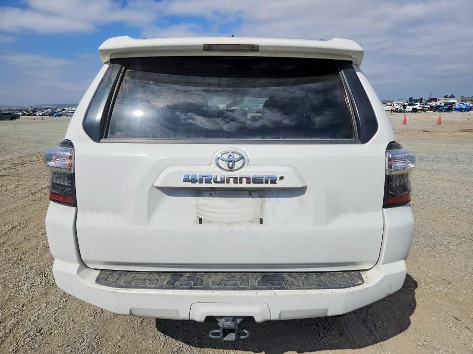 Продажа на аукционе авто 2017 Toyota 4runner, vin: JTEZU5JR6H5153532, номер лота: 59396216