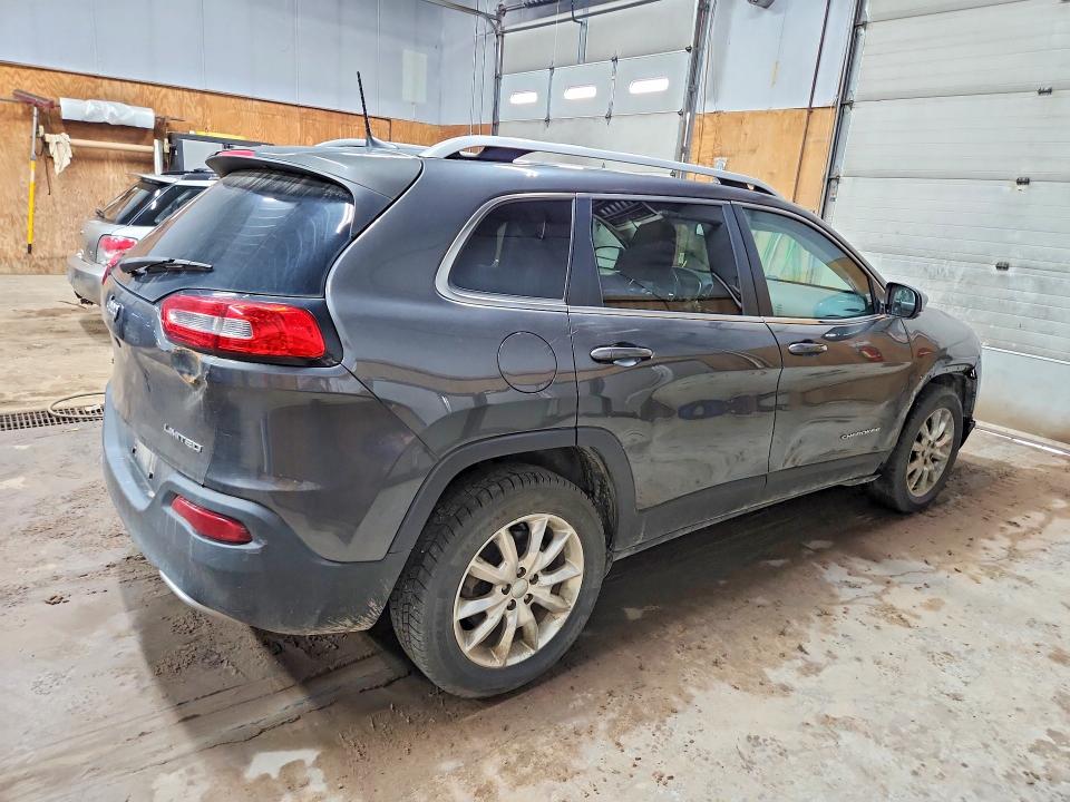 61038826 :رقم المزاد ، 1C4PJMDBXGW170078 vin ، 2016 Jeep Cherokee مزاد بيع