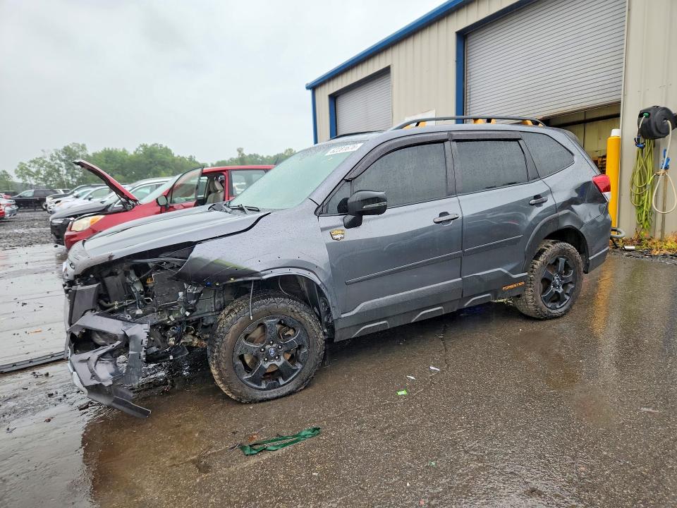 Продажа на аукционе авто 2022 Subaru Forester, vin: JF2SKAMC6NH492847, номер лота: 62281676