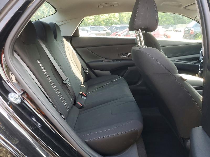 61586906 :رقم المزاد ، 5NPLM4AG4PH110339 vin ، 2023 Hyundai Elantra مزاد بيع