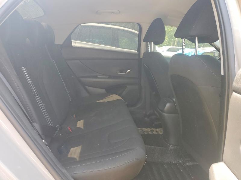 61570236 :رقم المزاد ، KMHLM4AG2MU076348 vin ، 2021 Hyundai Elantra مزاد بيع