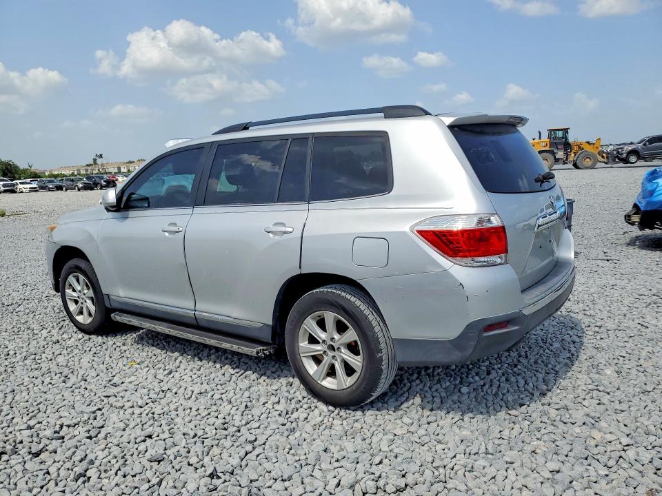 2013 Toyota Highlander მანქანა იყიდება აუქციონზე, vin: 5TDZK3EH2DS097030, აუქციონის ნომერი: 60268366