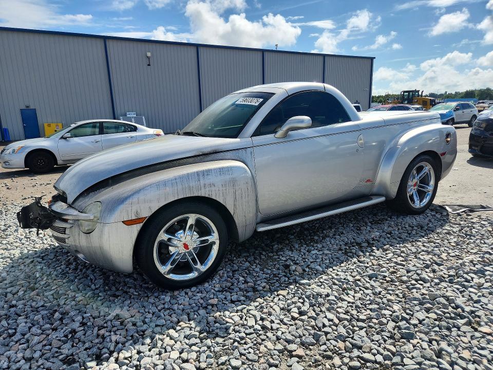 59603076 :رقم المزاد ، 1GCES14P04B109565 vin ، 2004 Chevrolet Ssr مزاد بيع