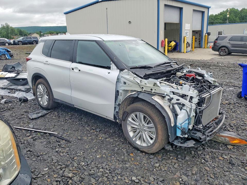 2024 Mitsubishi Outlander მანქანა იყიდება აუქციონზე, vin: JA4J4UA84RZ022283, აუქციონის ნომერი: 41632746