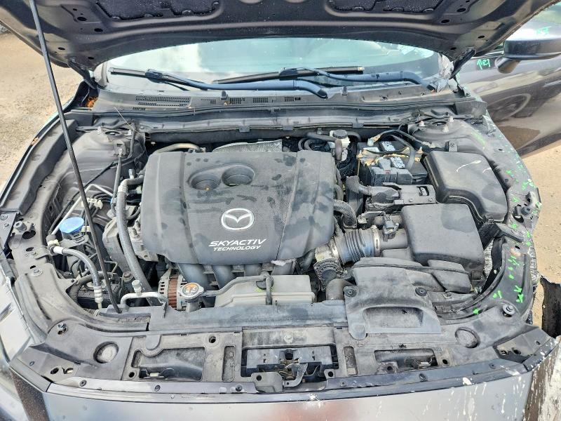 62629876 :رقم المزاد ، 3MZBN1U75JM179123 vin ، 2018 Mazda 3 مزاد بيع