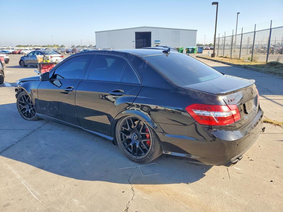 63508076 :رقم المزاد ، WDDHF7HBXBA344356 vin ، 2011 Mercedes-benz E مزاد بيع