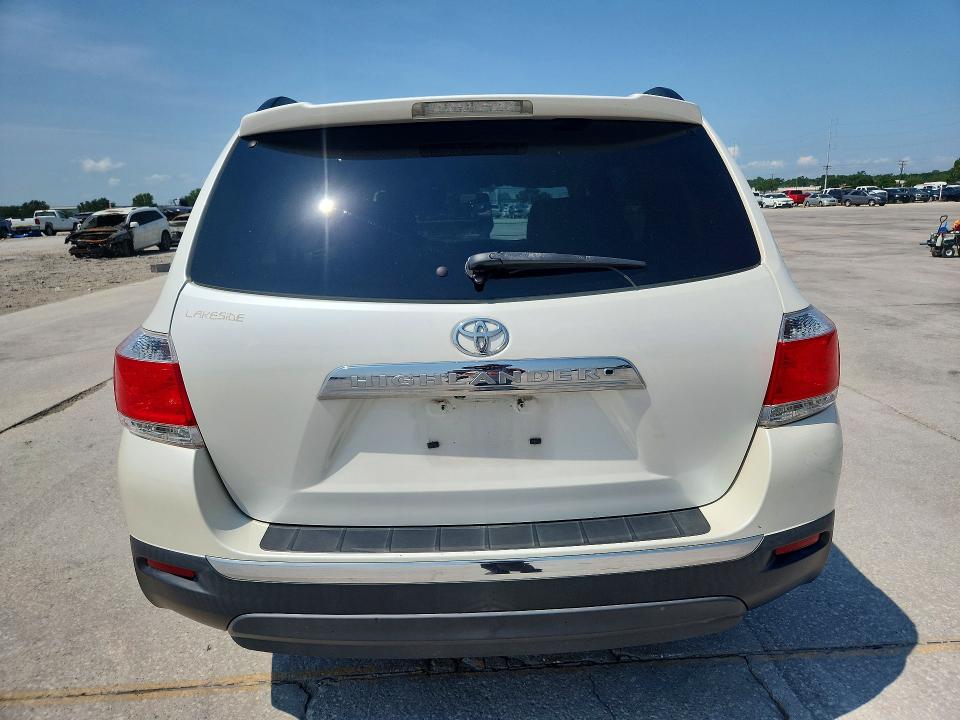 62827626 :رقم المزاد ، 5TDZA3EH1CS030887 vin ، 2012 Toyota Highlander مزاد بيع