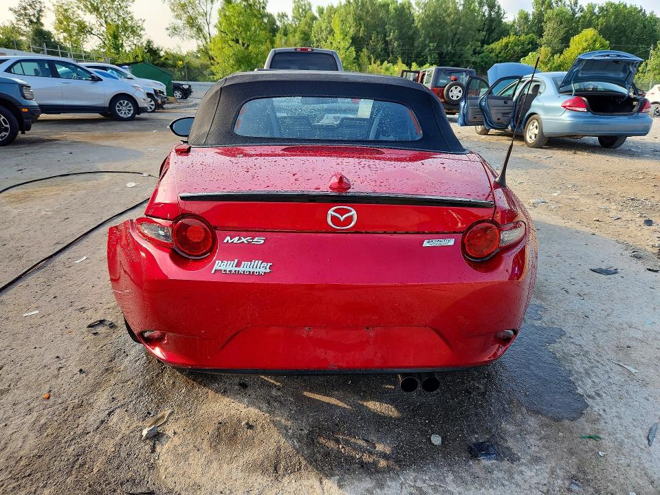 Продажа на аукционе авто 2016 Mazda Mx-5 Miata, vin: JM1NDAC78G0111916, номер лота: 62837086