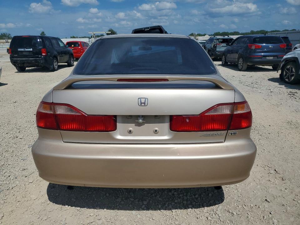 59124376 :رقم المزاد ، 1HGCG1653YA059505 vin ، 2000 Honda Accord مزاد بيع