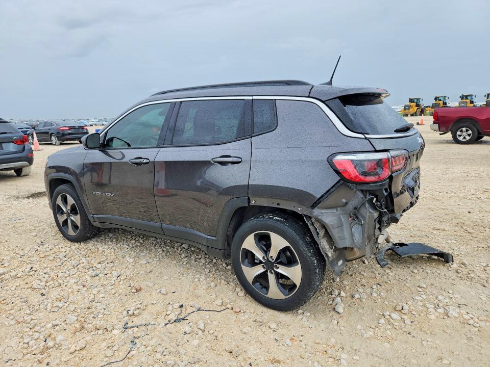 61174806 :رقم المزاد ، 3C4NJCBB5HT643008 vin ، 2017 Jeep Compass مزاد بيع