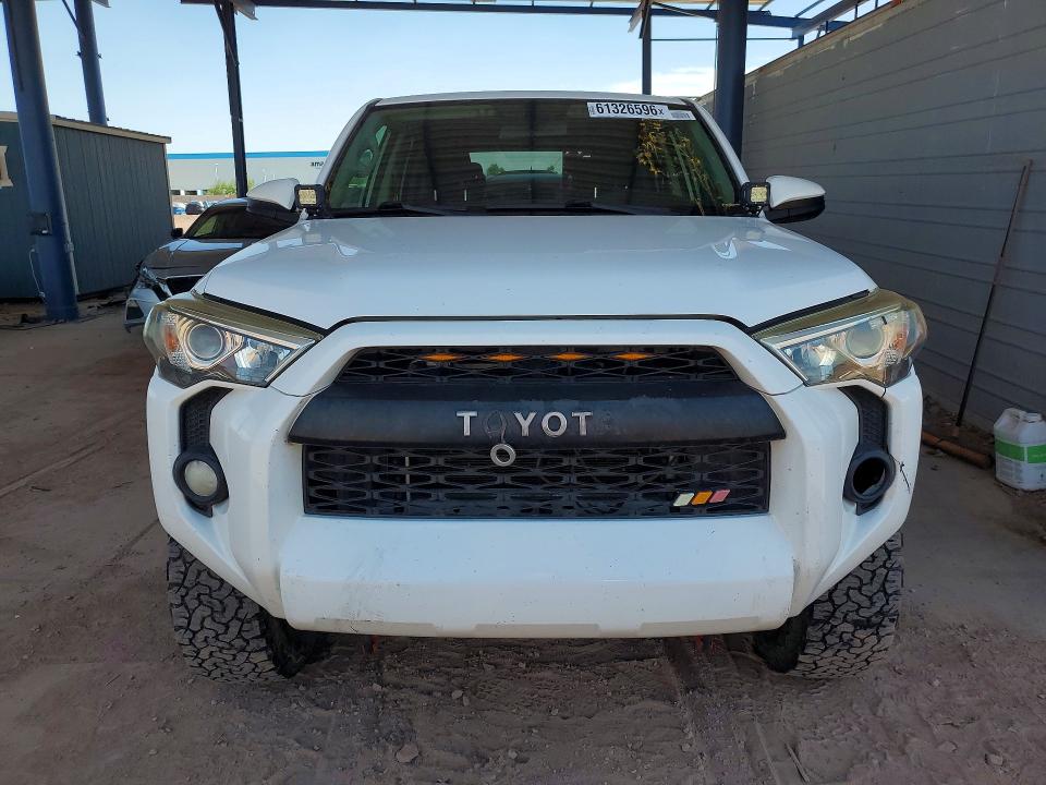 2018 Toyota 4runner მანქანა იყიდება აუქციონზე, vin: JTEZU5JR4J5174546, აუქციონის ნომერი: 61326596