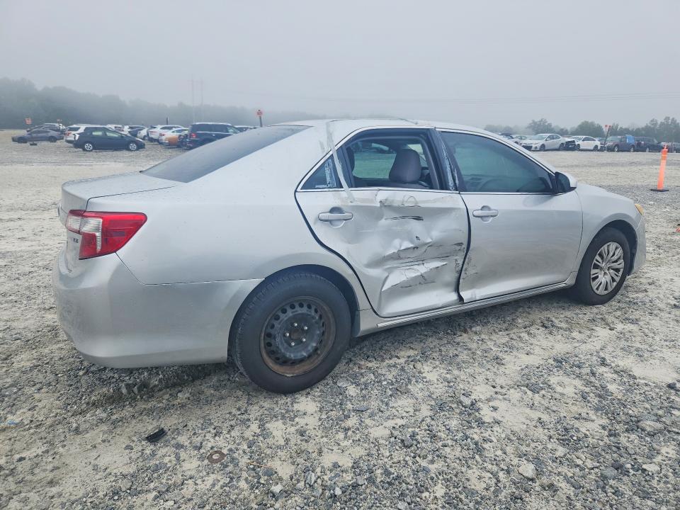2014 Toyota Camry მანქანა იყიდება აუქციონზე, vin: 4T4BF1FK1ER407431, აუქციონის ნომერი: 62607706