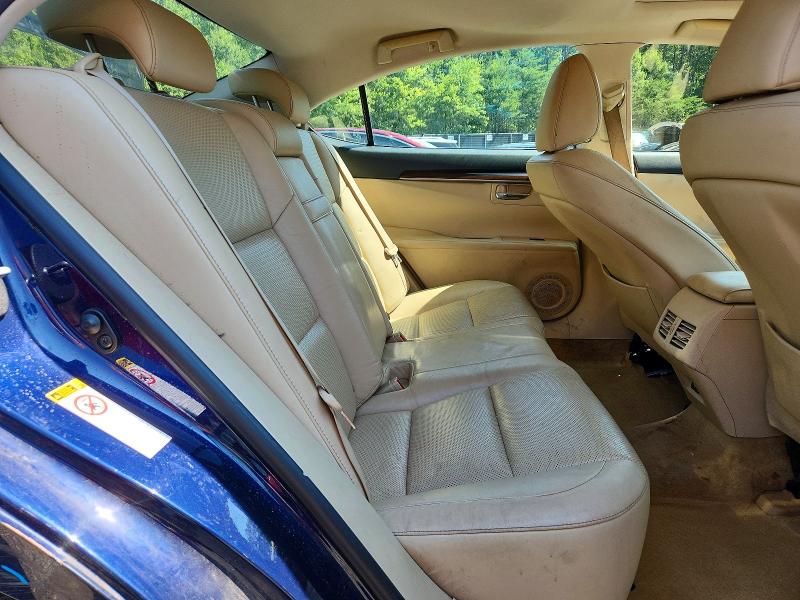 62140096 :رقم المزاد ، JTHBK1GG9D2082055 vin ، 2013 Lexus Es مزاد بيع