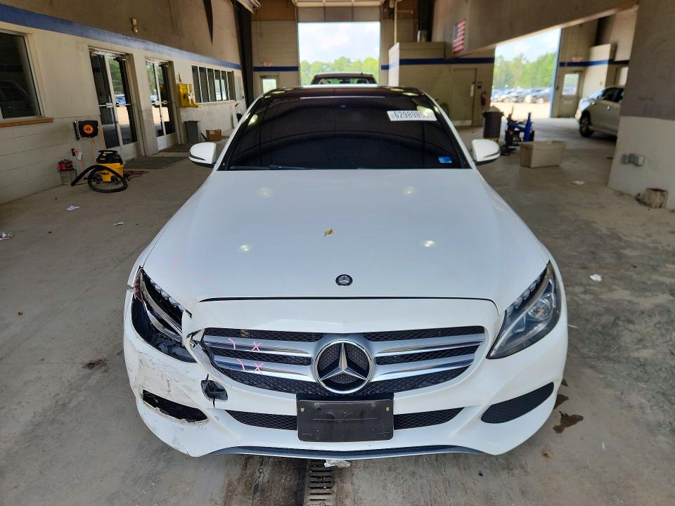 2016 Mercedes-benz C მანქანა იყიდება აუქციონზე, vin: 55SWF4KB3GU169969, აუქციონის ნომერი: 62989856
