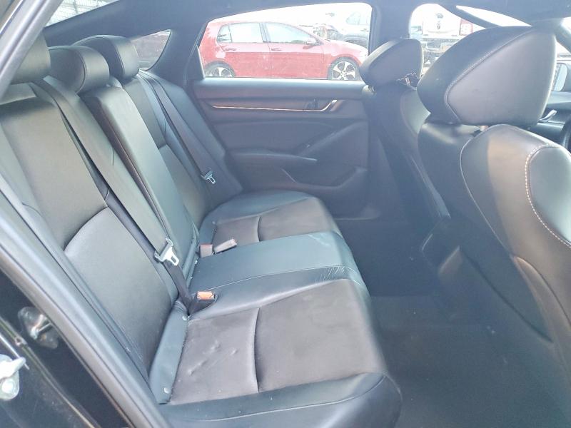 Продаж на аукціоні авто 2018 Honda Accord, vin: 1HGCV1F37JA269065, номер лоту: 59329066