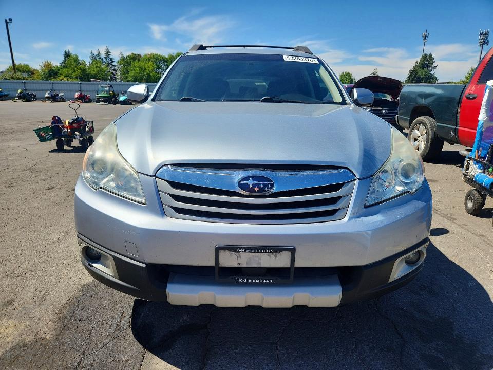 63253376 :رقم المزاد ، 4S4BRBKC4C3200122 vin ، 2012 Subaru Outback مزاد بيع